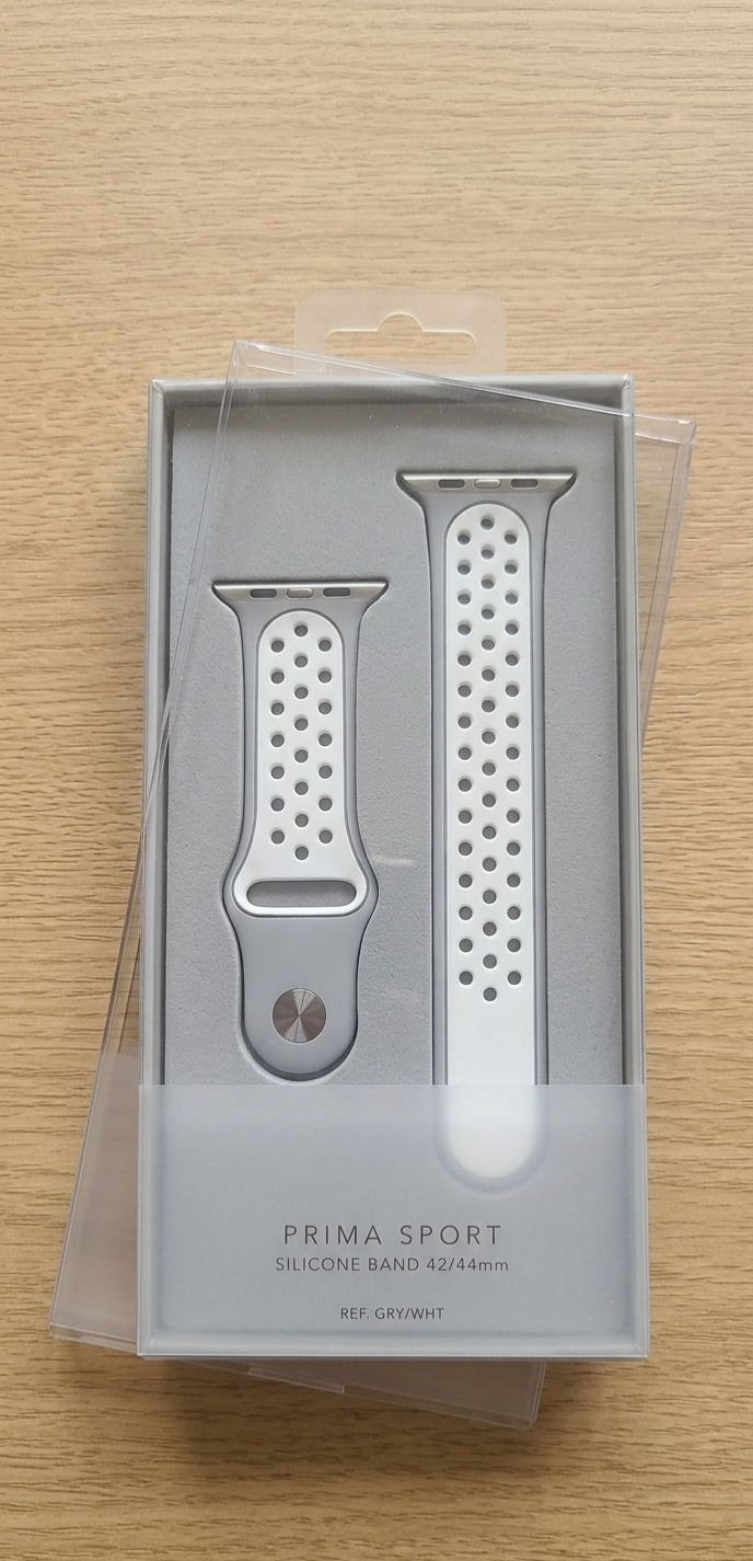 Sport Silicone Apple Watch Band White & Gray (42–44–45mm)